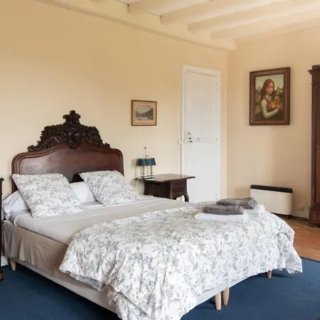 בית הארחה Chateau Des Arras